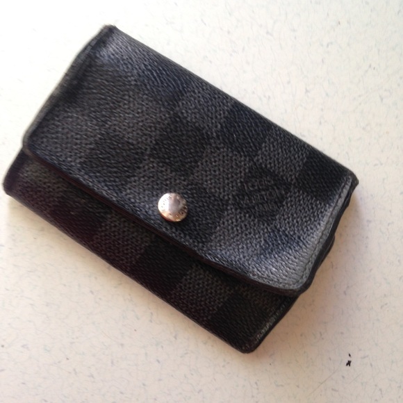 Louis Vuitton, Damier Graphite 6-Hooks Key Case - Picture 14 of 16